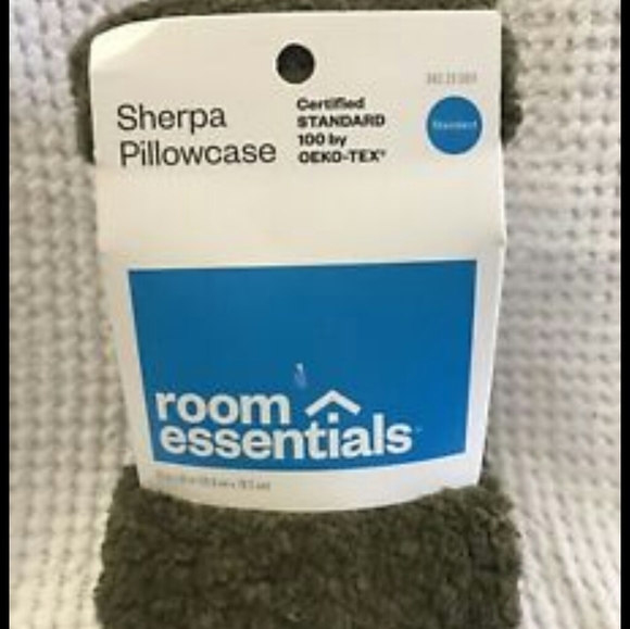 ISO this particular pillow case Target brand GRAY - Picture 4 of 4